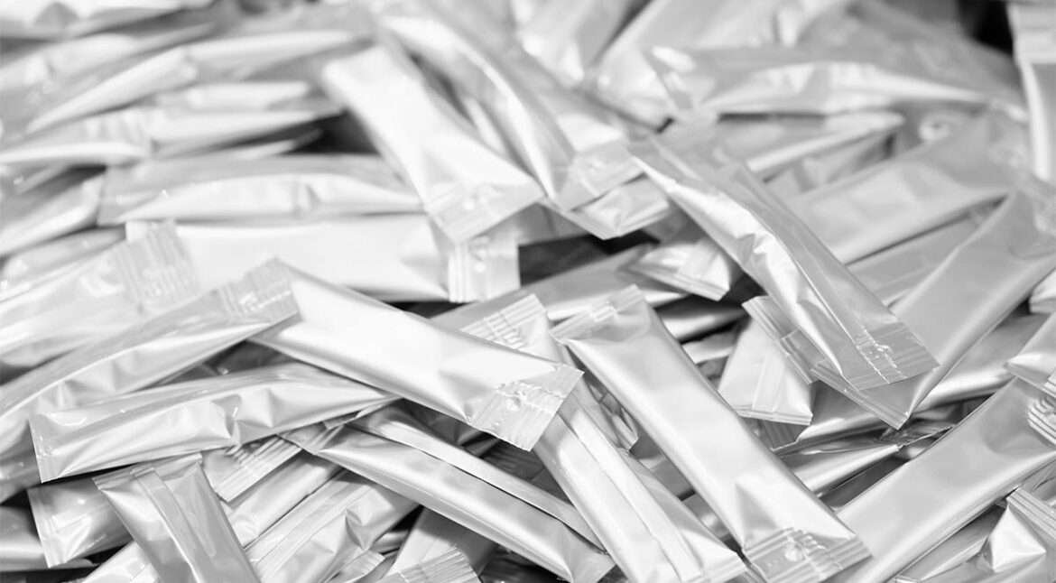 Packet of adheseives for adhesive solution